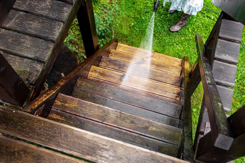 Outdoor Staircase Cleaning
