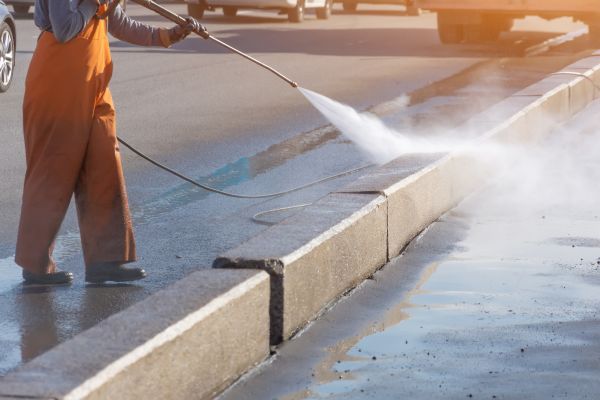 Commercial Concrete Cleaning in Bremerton