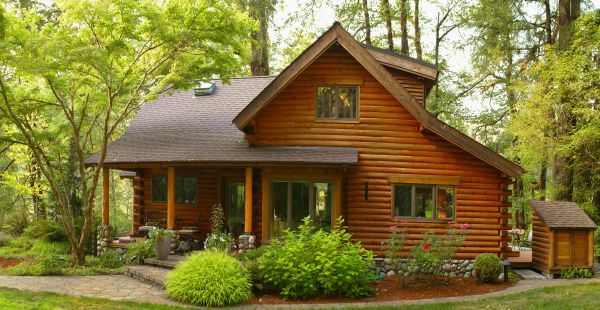 Log Home Exterior Cleaning in Bremerton