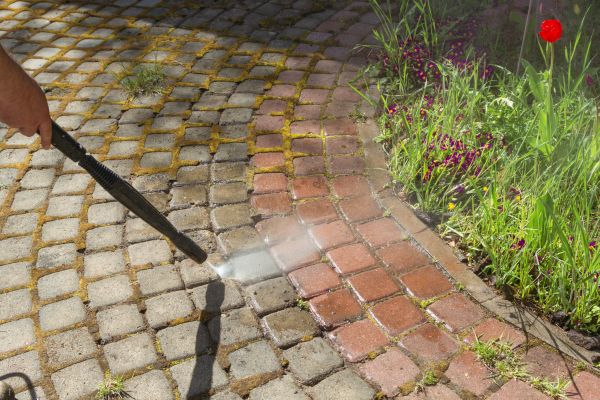 Walkway Cleaning Service in Bremerton