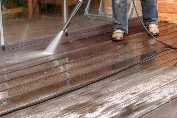 Pool Deck Power Washing in Bremerton