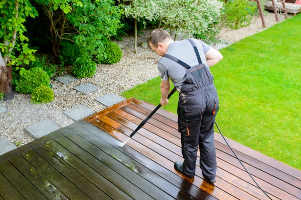 Deck And Patio Cleaning in Bremerton