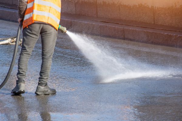 Asphalt Pressure Washing in Bremerton