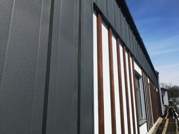 Aluminum Siding Power Washing in Bremerton