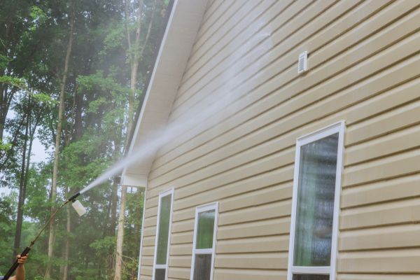Home Siding Cleaning in Bremerton