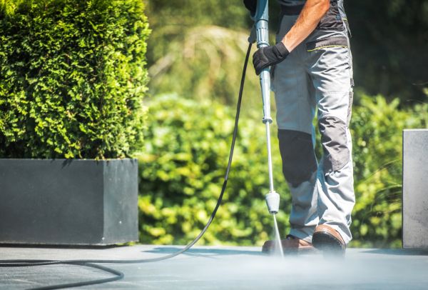 Patio Concrete Cleaning in Bremerton